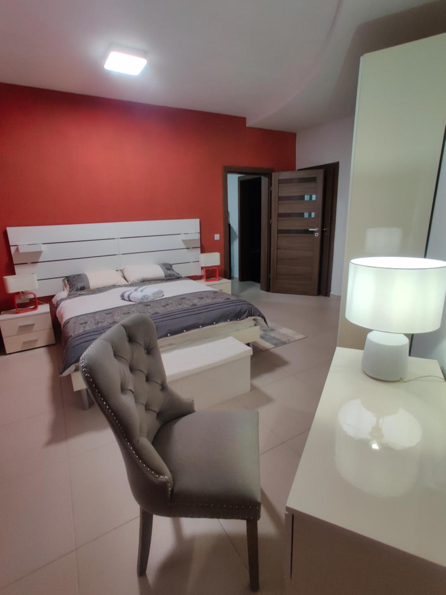 Depiro Point Deluxe - Modern, Designer Apartment 2 Minutes Away From Popular Sliema Seafront Экстерьер фото